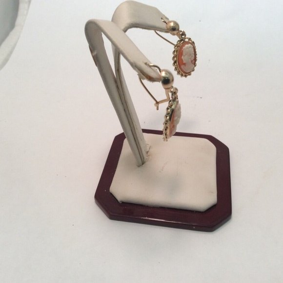 14K YELLOW Real GOLD CARVED SHELL CAMEO DROP EARRINGS 3.40gr - Picture 9 of 9